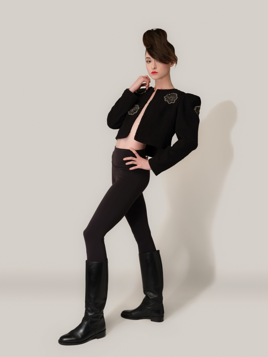 Portrait de Lou Depechy, mannequin, réalisé par Marwan Moussa,